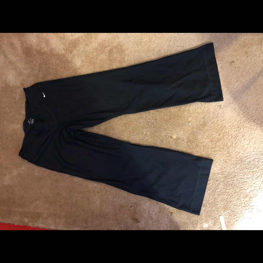 Dri-Fit Sweatpants - Picture 3 of 3